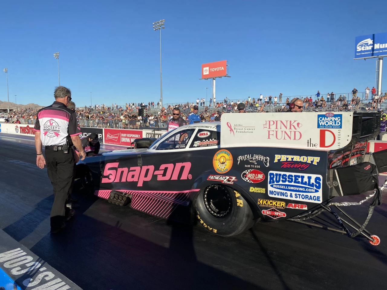 NHRA - Pedregon vence etapa mil da NHRA e entra na disputa do título