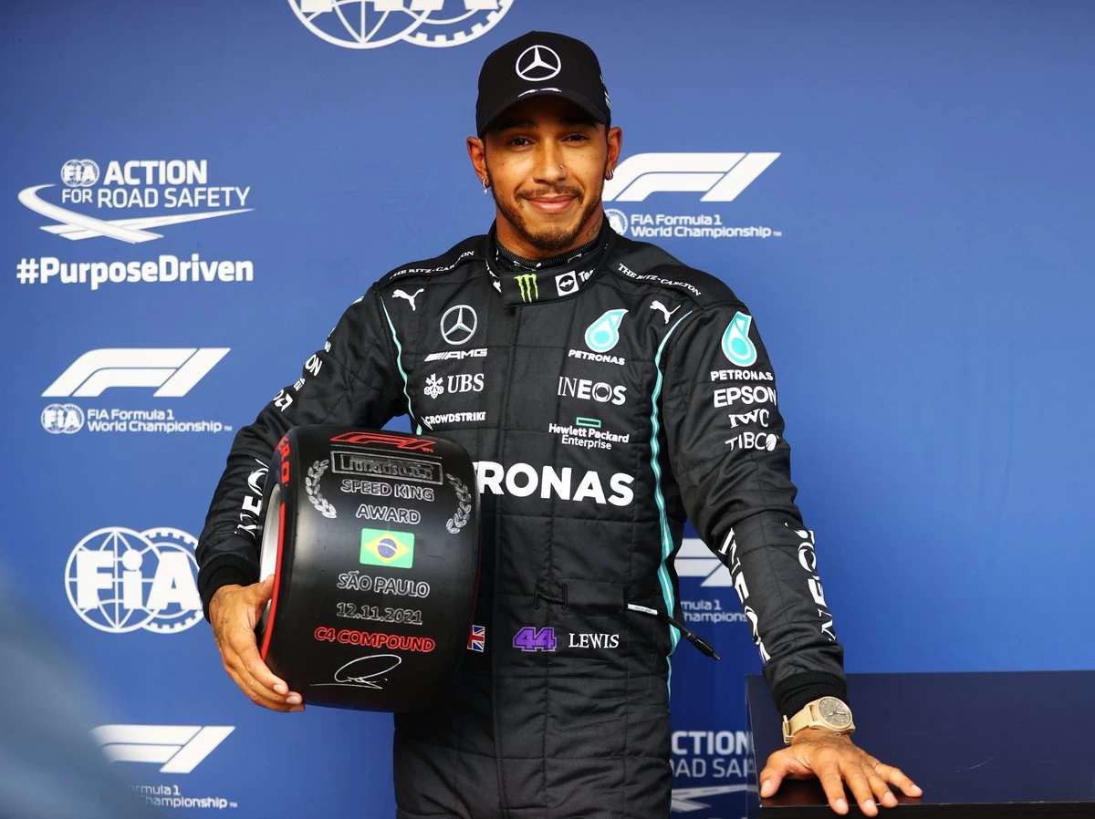 F1 - IRREGULARIDADE EM CARRO PODE CAUSAR PUNIÇÃO A HAMILTON