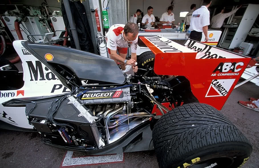 McLaren MP49 1994
