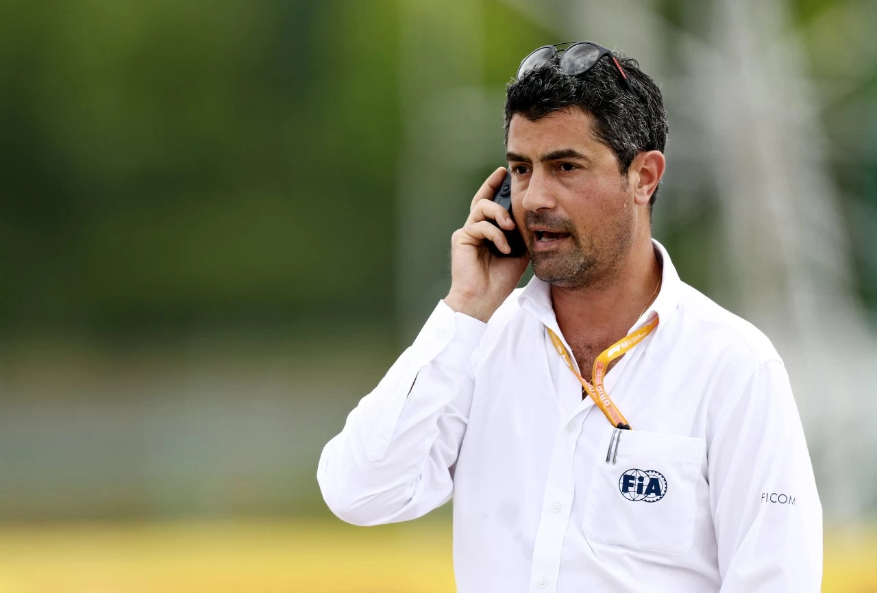 FÓRMULA 1 - MICHAEL MASI 