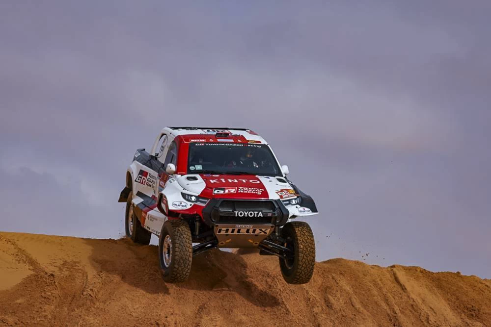 RALLY - NOVA PENALIZAÇÃO PARA DE VILLIERS NO DAKAR