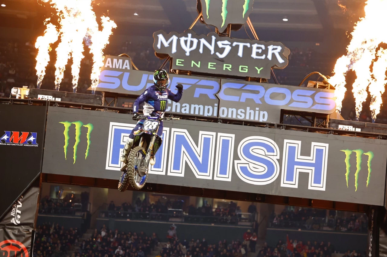 SUPERCROSS - CHRISTIAN CRAIG VENCE ABERTURA DAS 250