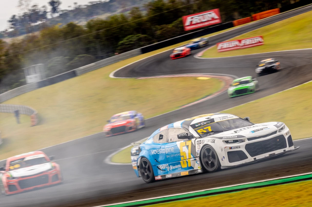 Nascar Brasil: Quebras tiram chances de Bortoluzzi/Tozzo na Special Edition